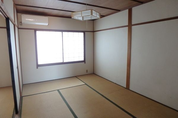 ベッドルーム