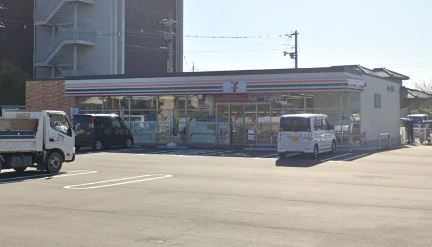 近くのセブンイレブン 出雲市駅南店まで357m（徒歩5分）