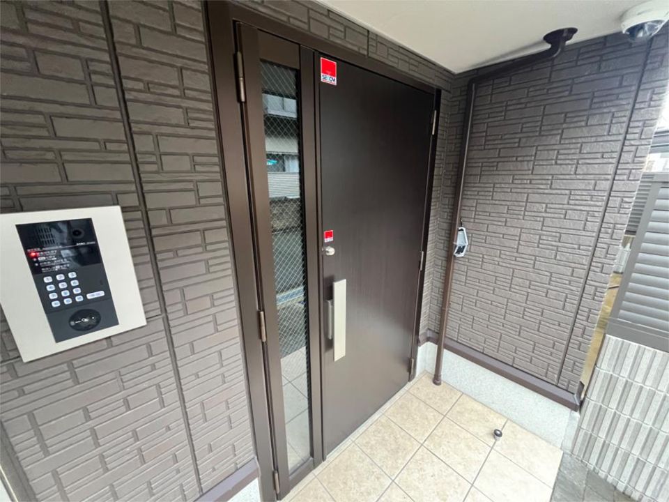 近くのローソン 尼崎東難波町四丁目店まで71m（徒歩1分）