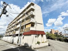 シャトル ヨネの外観画像