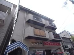 ハイツ生田の外観画像