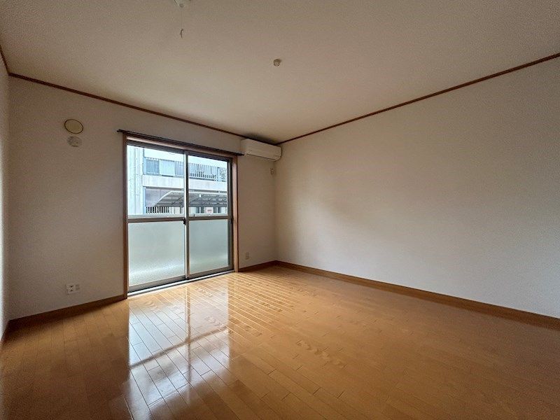 ベッドルーム