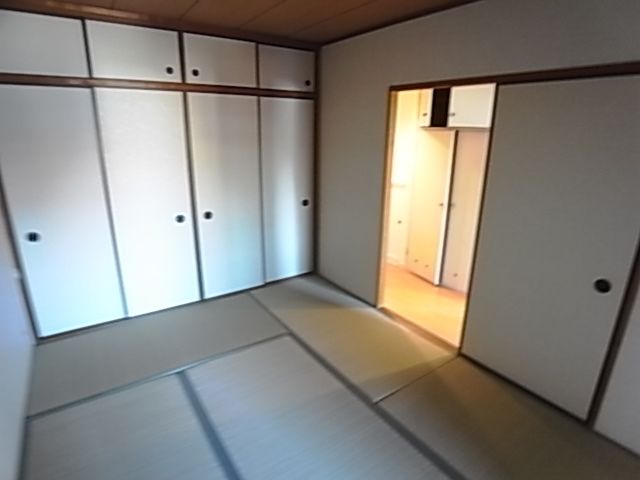 ベッドルーム