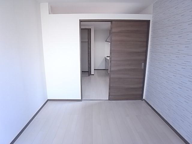 ベッドルーム