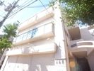 シェークスピア園田の外観