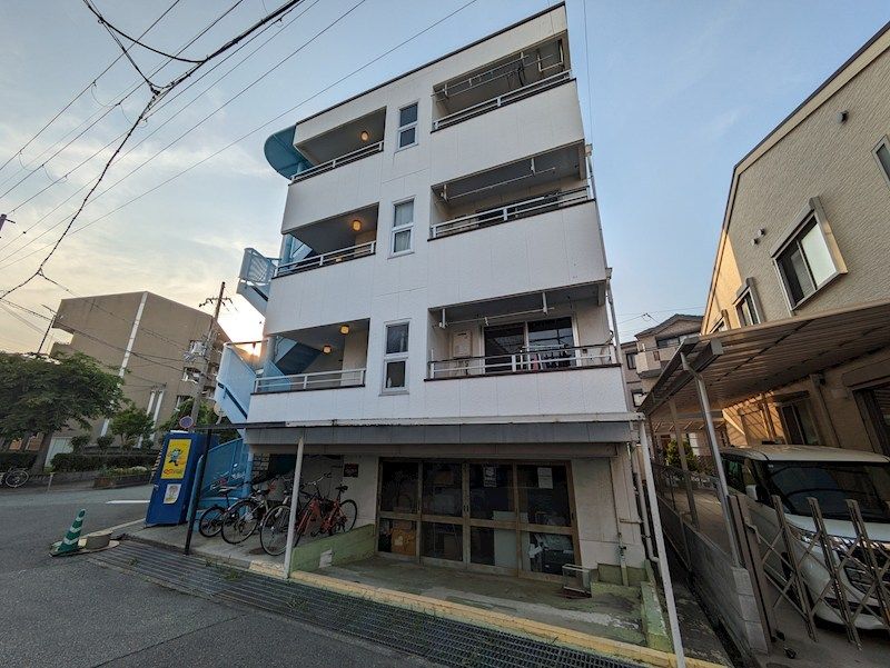 プレアール園田IIの外観画像