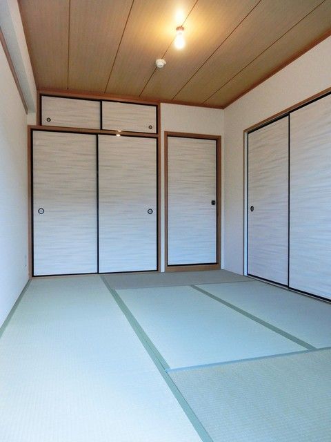 ベッドルーム