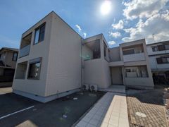 ラティエラの外観画像