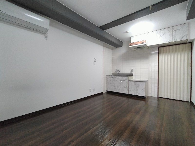 近くのローソン 尼崎大島三丁目店まで215m（徒歩3分）