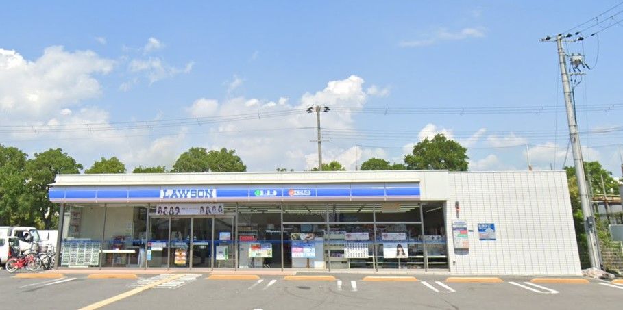 近くのローソン 尼崎大西町三丁目店まで166m（徒歩3分）