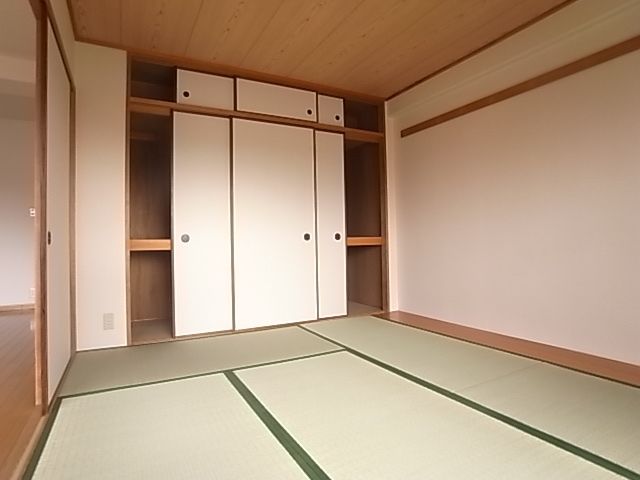 ベッドルーム