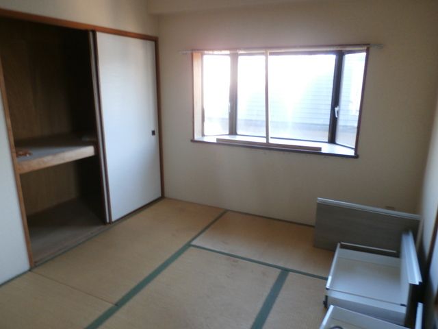 ベッドルーム
