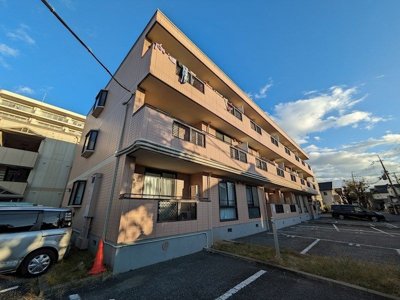 サニーハイツ高台A棟の外観画像