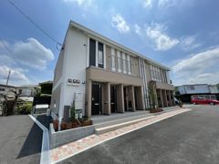 シャレードの外観画像