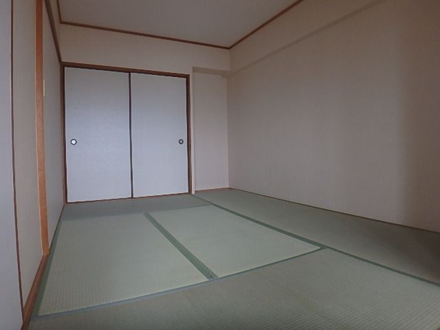 ベッドルーム