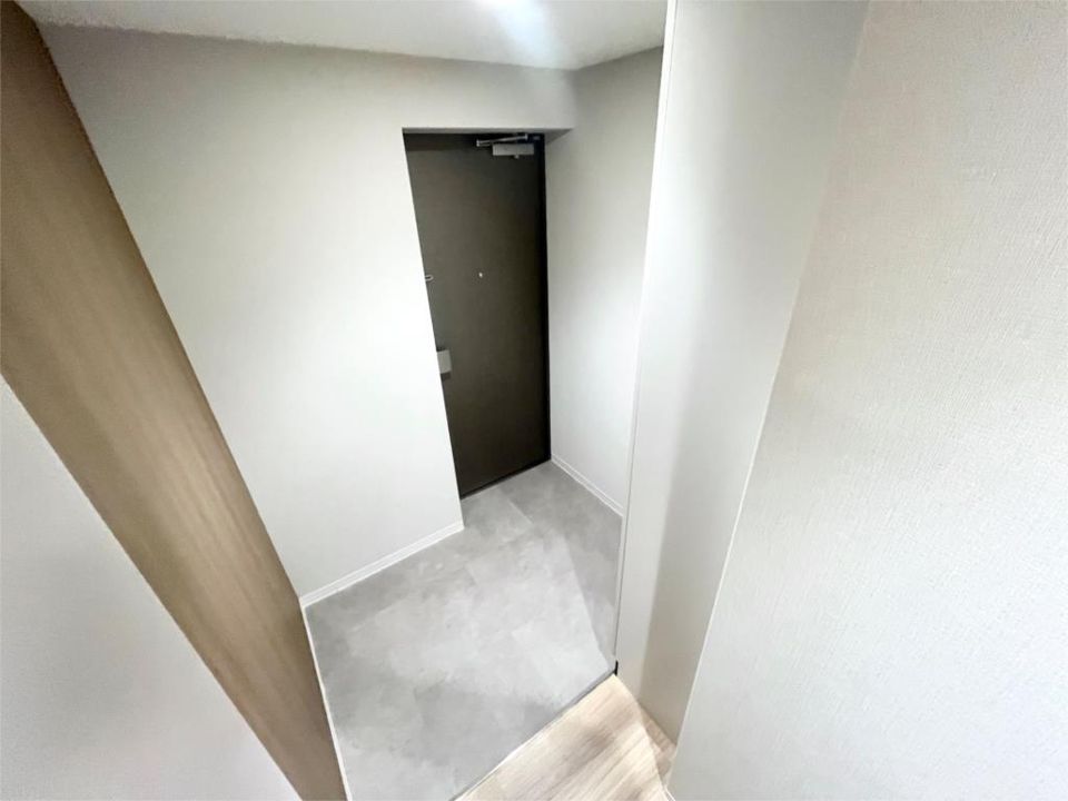近くのファミリーマート ソコラ塚口店まで395m（徒歩5分）