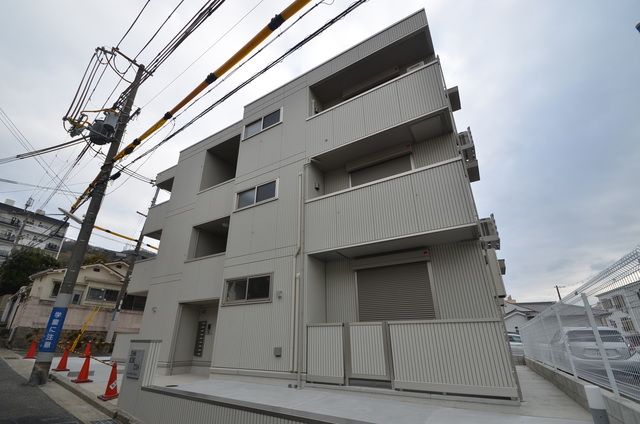 SHINKOBE COLNの外観画像