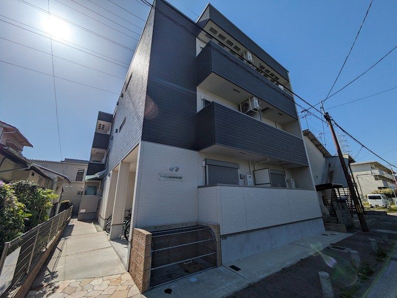 フジパレス武庫川駅東III番館の外観画像