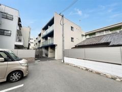 RARA COURT 東園田の間取り画像