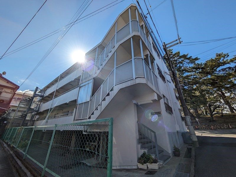 夙川サンハイツの外観画像