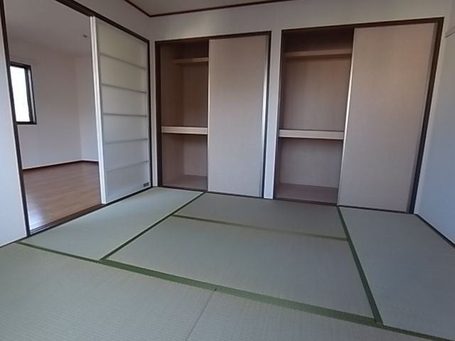 ベッドルーム