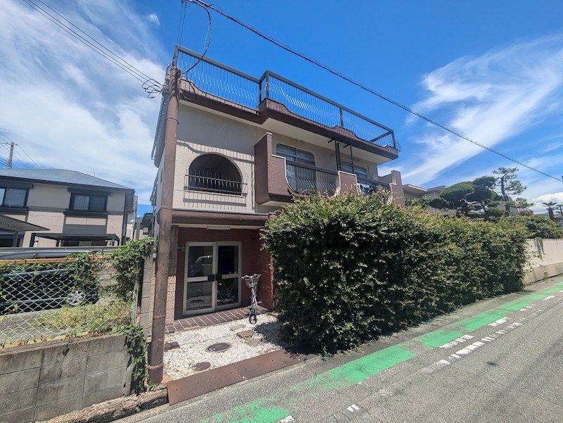 ひとみ荘の外観画像