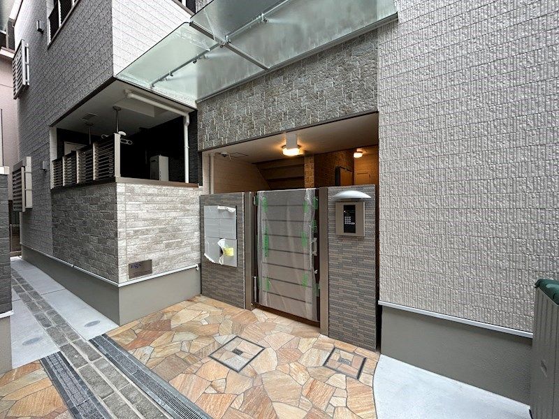 近くのセブンイレブン 阪急塚口駅東店まで267m(徒歩4分)