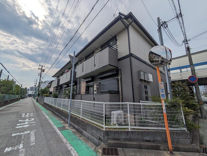 ハイカムール松井の外観画像