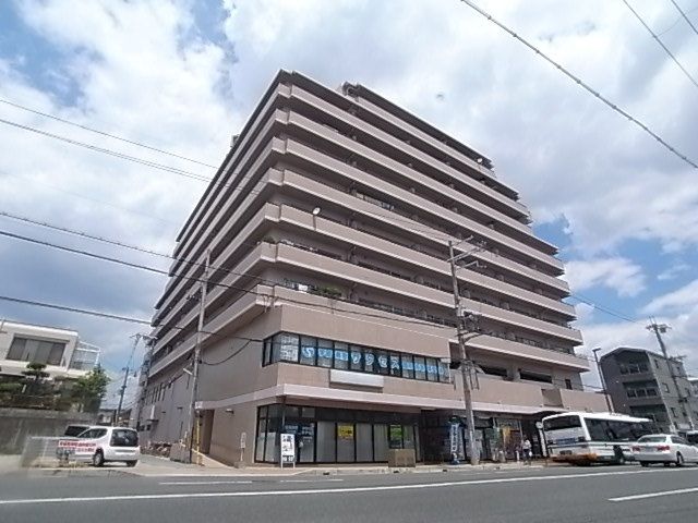 レジデンス昆陽の外観画像