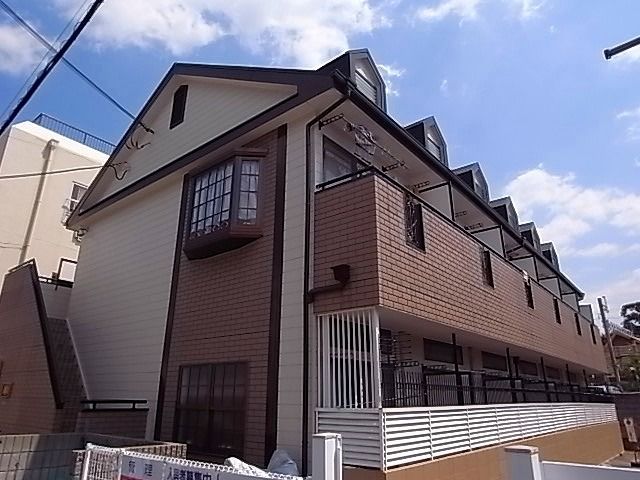 レオパレス夙川の外観画像