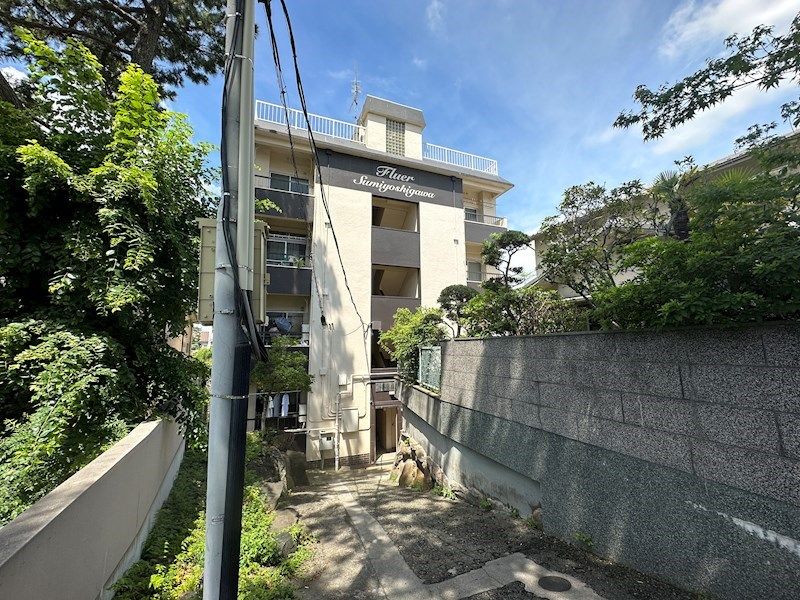 フルール住吉川の外観画像
