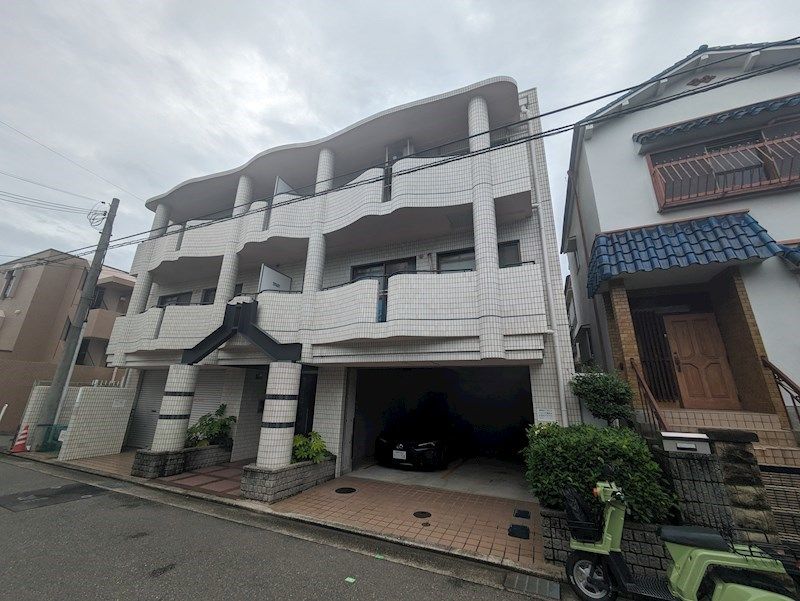 バウ塚口の外観画像