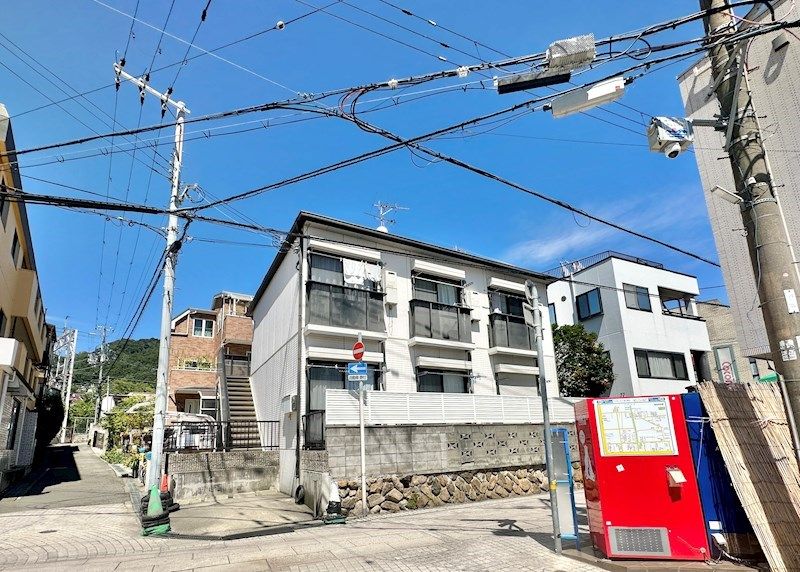 メイツ岡本の外観画像