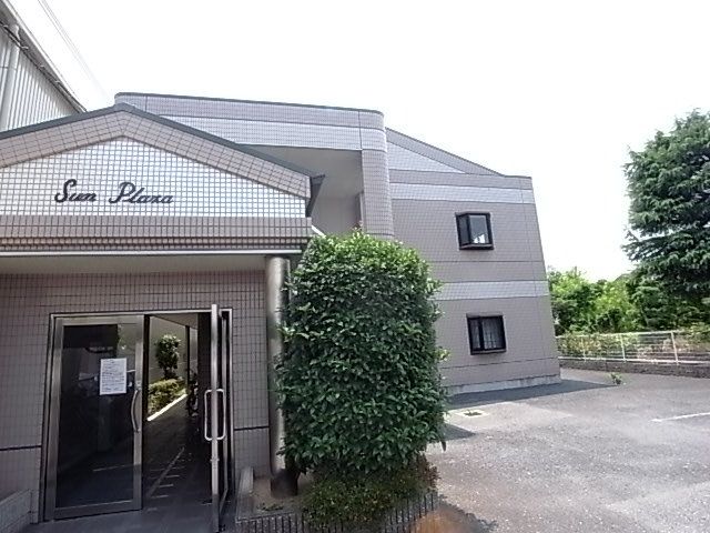 サンプラザ池尻の外観画像