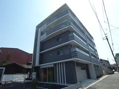 レフィナード（尼崎）の外観画像