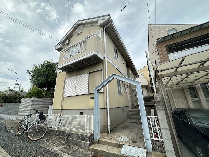 フレグランス西岡本の外観画像