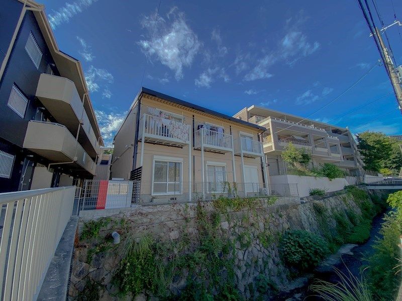 ナショナルハイツの外観画像