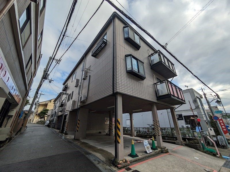 サンハイツ甲陽園の外観画像