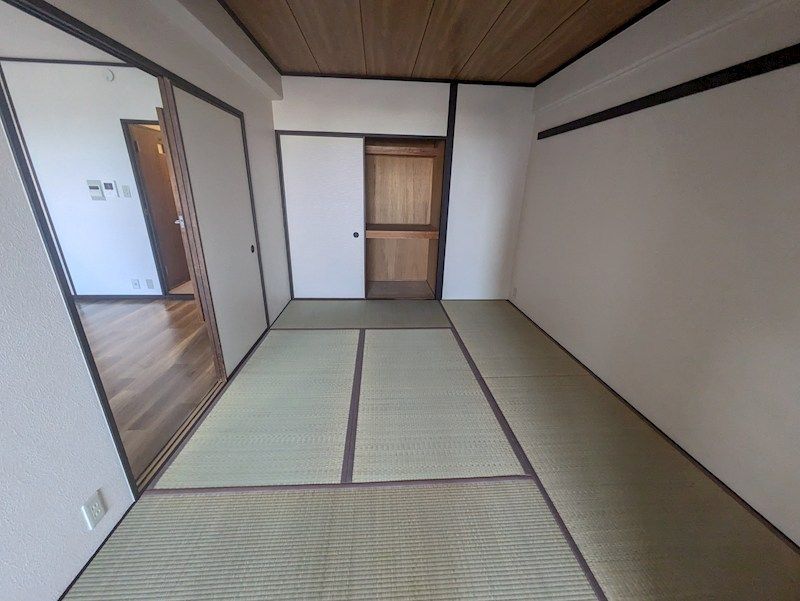 ベッドルーム