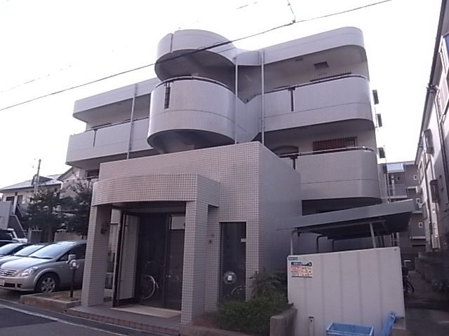 ラフィーネ甲子園の外観画像