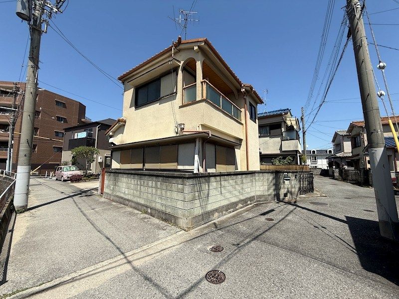 門戸岡田町貸家A棟の外観画像