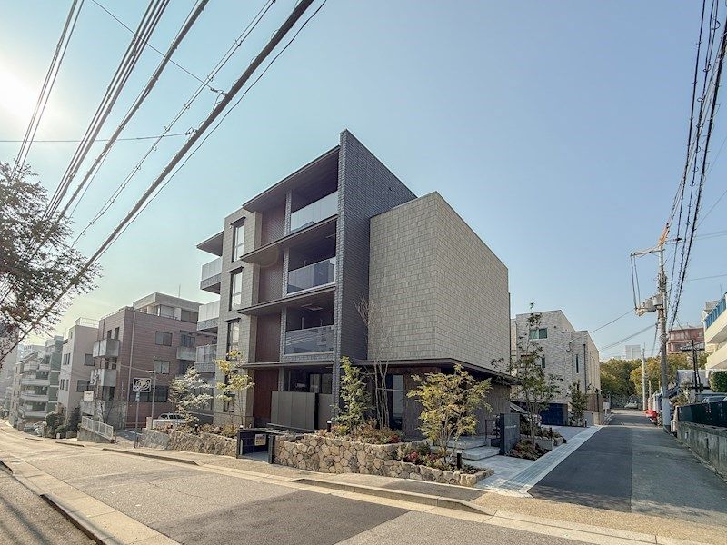 シャーメゾンガーデンズ山本通の外観画像