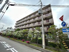 レジェンダリー甲子園の外観画像