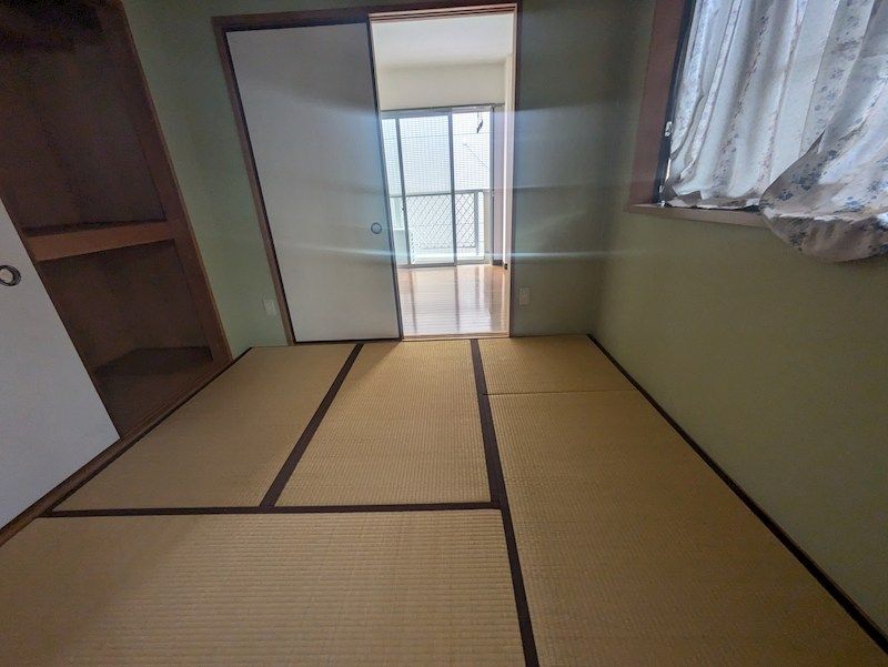 ベッドルーム