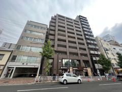 ユニバーサルビルの外観画像