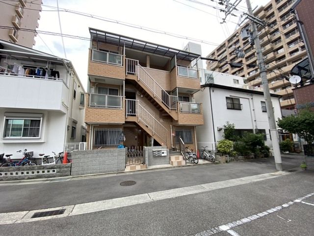 宝勝ハイツの外観画像