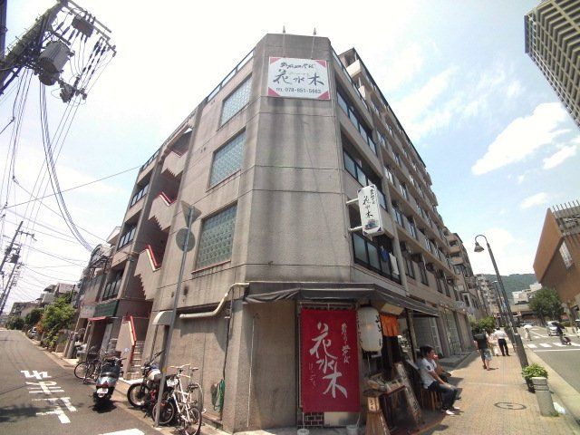 六甲グランドライオンズIIの外観画像