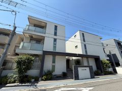 へーベルメゾン小松西町東棟の外観画像