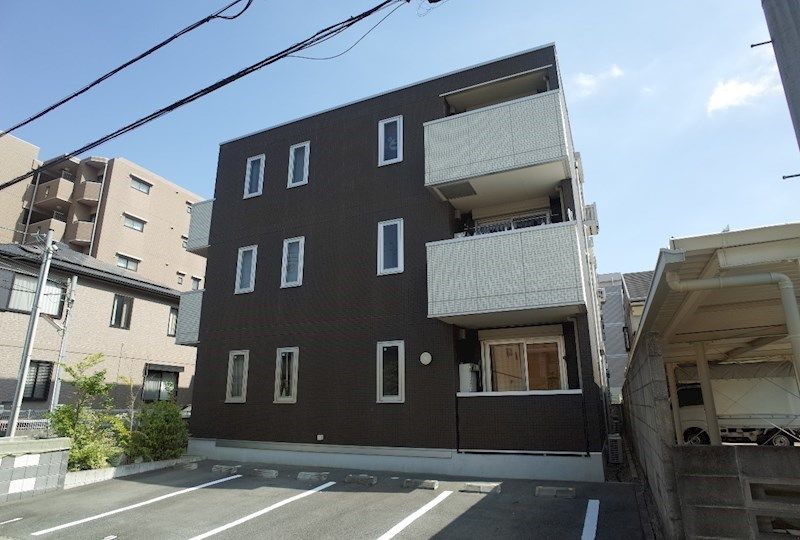 ピケルーナ西宮北口の外観画像