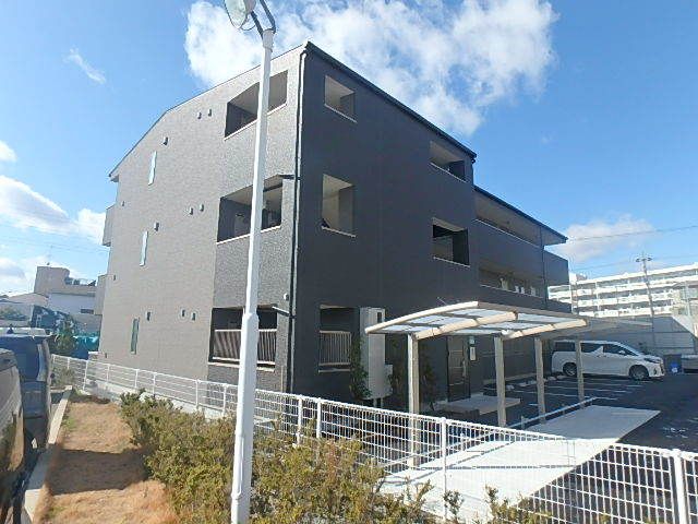 アンプルールフェール エタン セルマン昆陽の外観画像